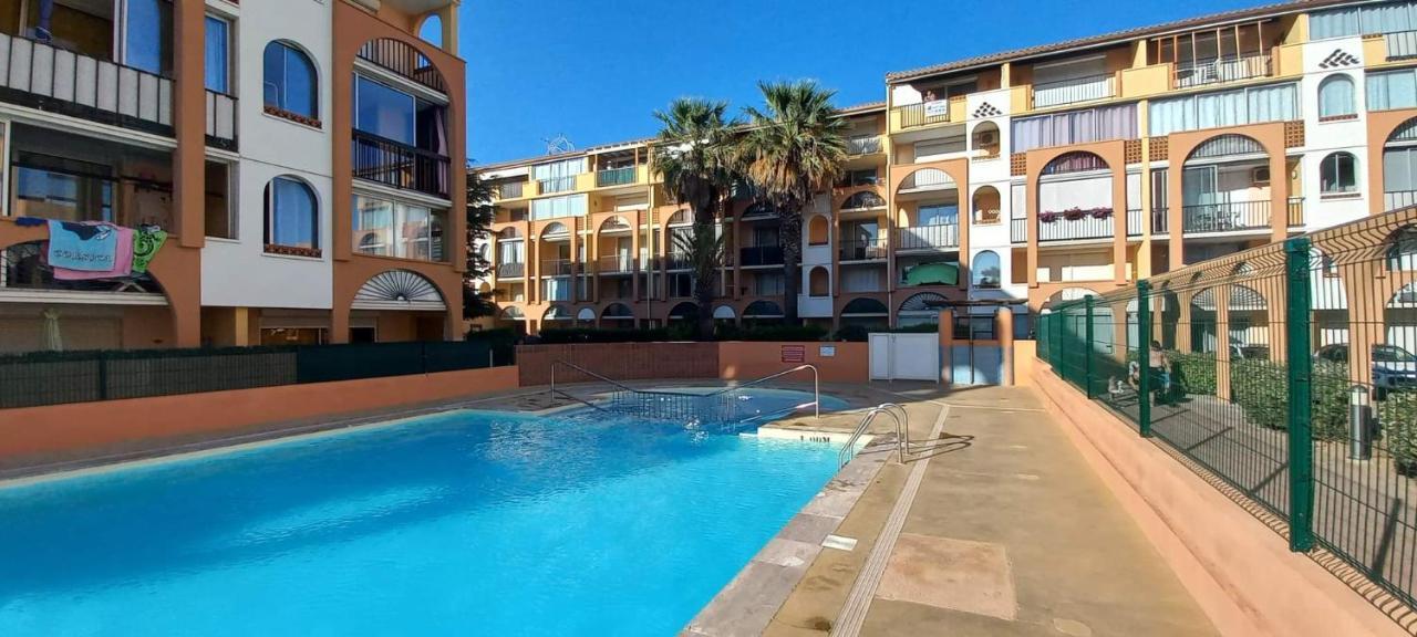 Appartement situé au Cap d'Agde proche plage Exterior foto